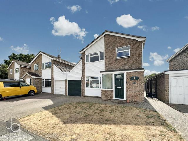 House for sale in Fordham Heath, Essex