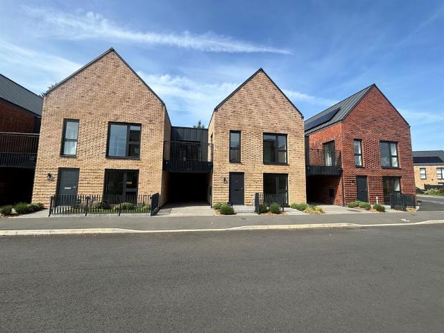 House for sale in Abbey Park, Barton In Fabis