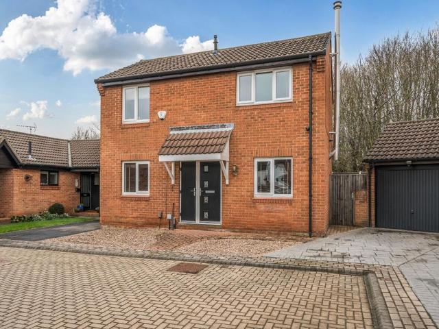 House for sale in Whitkirk, Colton