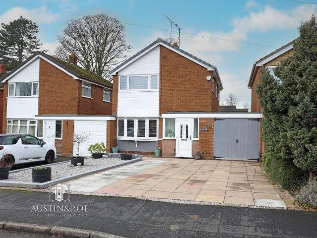House for sale in Stone, Baswich