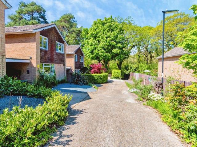House for sale in Lordswood, City Of Southampton
