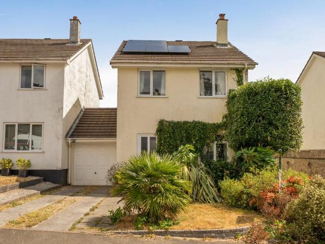 House for sale in Strode, Devon