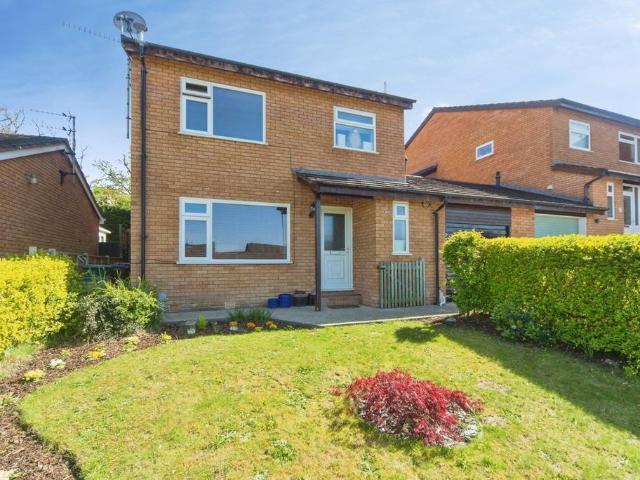 House for sale in Old Colwyn, Wales