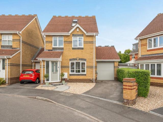 House for sale in St Andrews Ridge, Abbey Mead