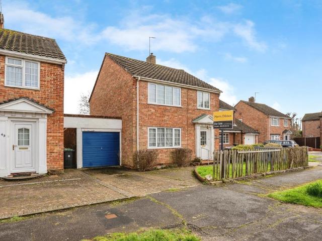 House for sale in Spring Vale, Hampshire