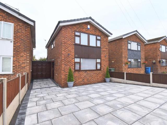 House for sale in Crow Wood, Widnes