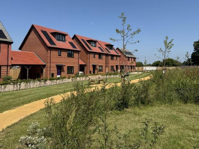 House for sale in Perryfields, West Sussex