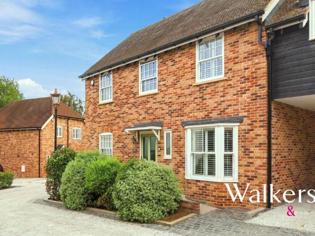 House for sale in Ingatestone and Fryerning, Navestock Side