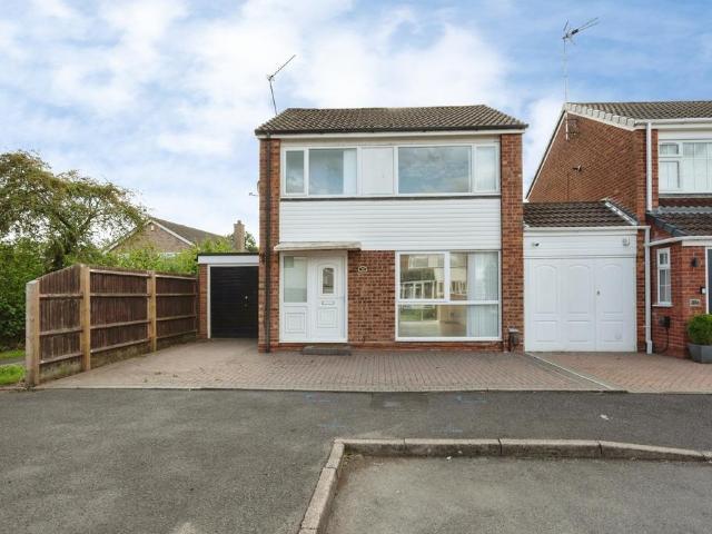 House for sale in Winyates, Redditch