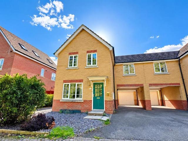 House for sale in Whiteley, Winchester