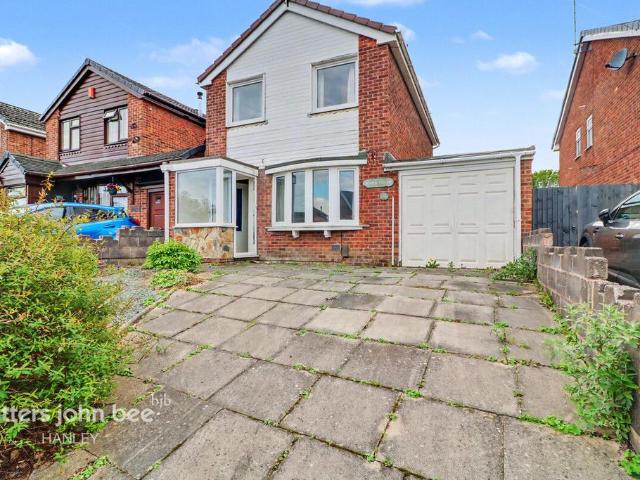 House for sale in Norton-Le-Moors, Smallthorne