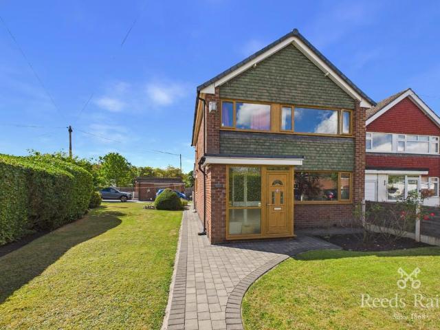 House for sale in Woodsmoor, Bramhall