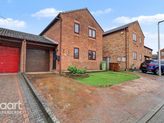 House for sale in Upper Luton, Chatham
