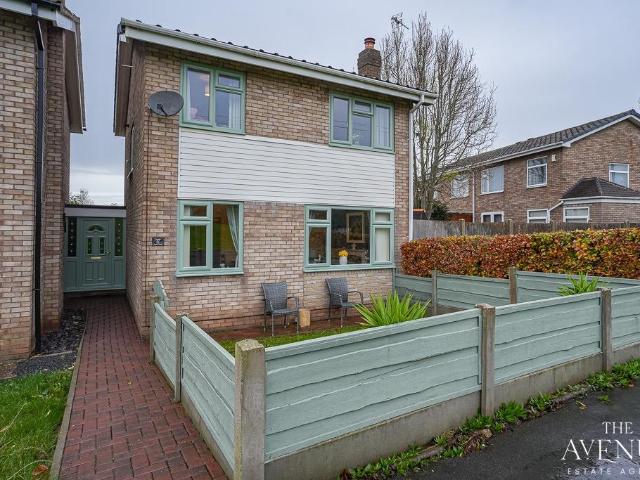 House for sale in Littler, Winsford