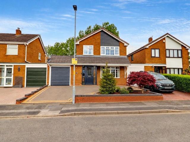 House for sale in West Midlands