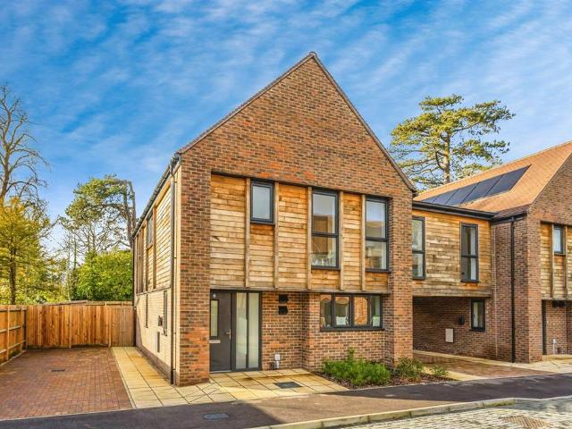House for sale in Penlands Green, Perryfields