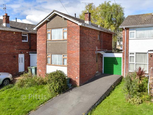 House for sale in Binstead, Ryde