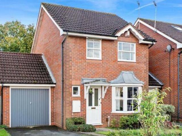 House for sale in Warndon, Worcestershire