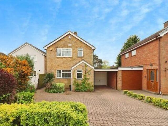 House for sale in Overslade, New Bilton
