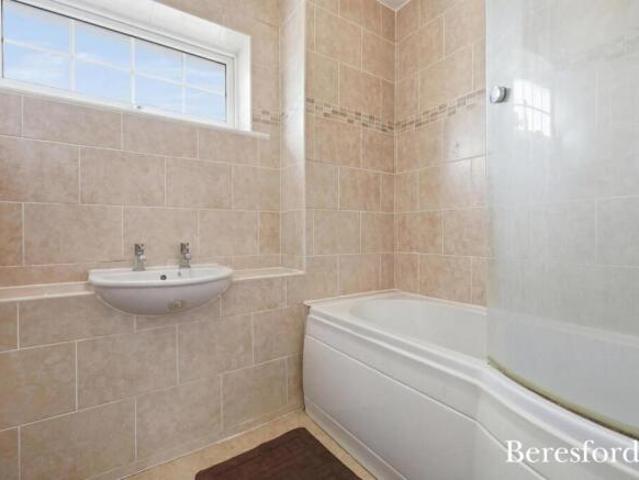 Farm for sale in Navestock Side