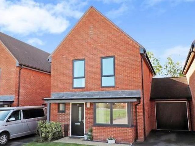 House for sale in Hampshire, England