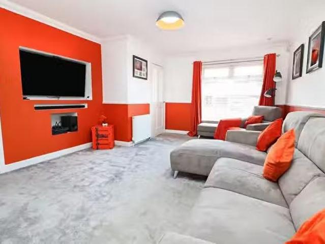 House for sale in Muirhouses
