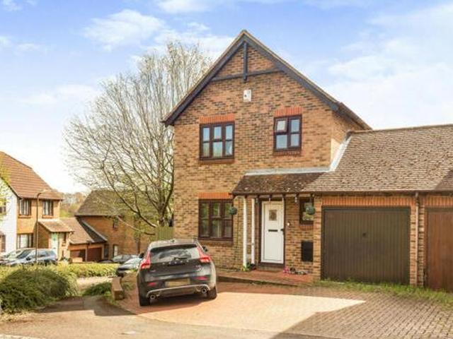 House for sale in Chatham Docks, Chatham