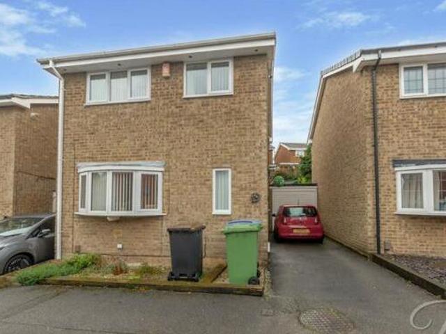 House for sale in Potters Corner, East Midlands