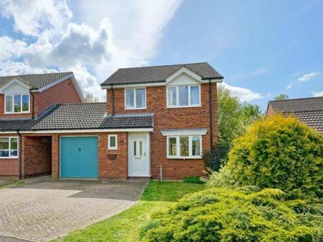 House for sale in Huntingdon