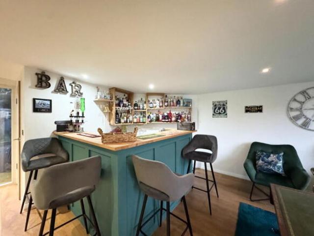 Farm for sale in Chapeltown, South Yorkshire