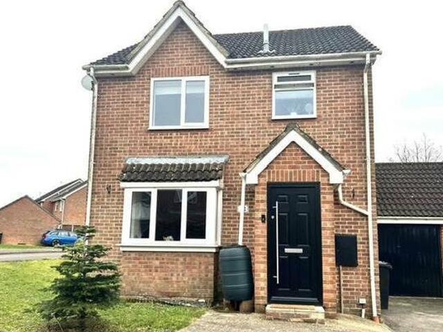 House for rent in Lyons, Greater London