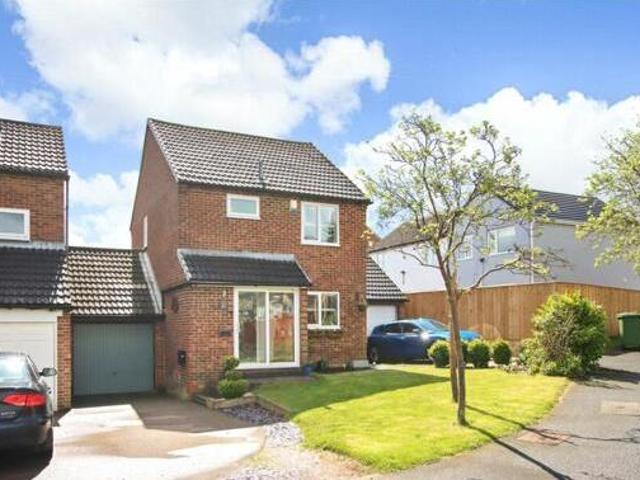House for sale in Oxclose, Washington