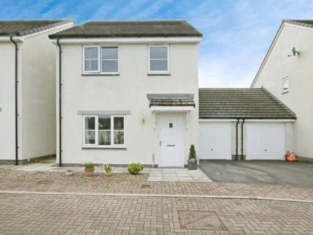 House for sale in Mount Ambrose, Cornwall