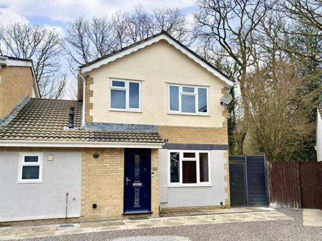 House for sale in Lyons, Greater London