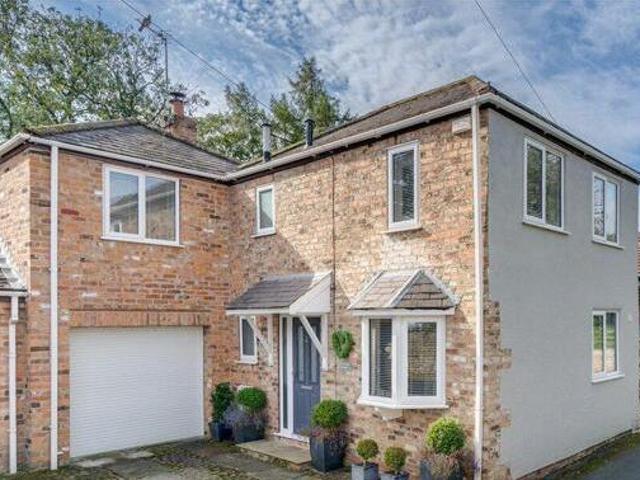 House for sale in Ripon, North Yorkshire
