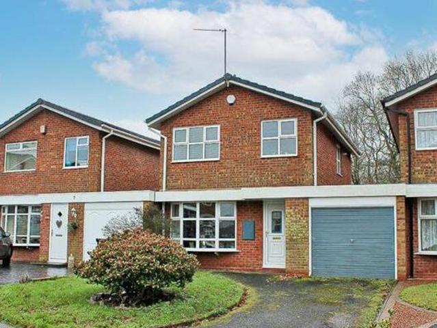 House for sale in Coseley, West Midlands