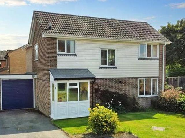 House for sale in Thatcham, West Berkshire