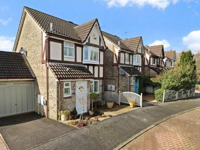 House for sale in Uckfield, Cross In Hand