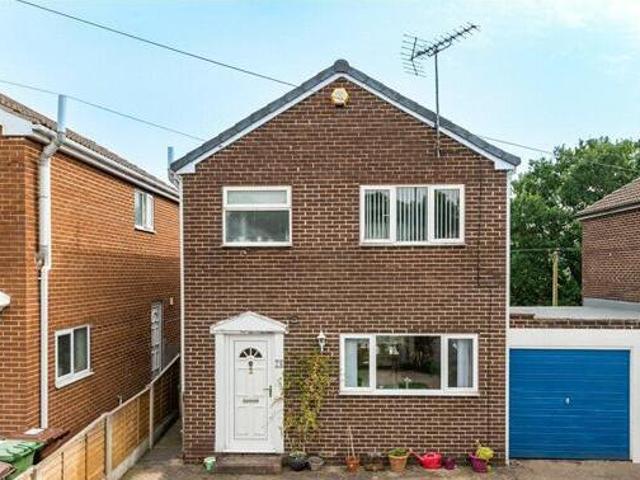 House for sale in Walton, West Yorkshire
