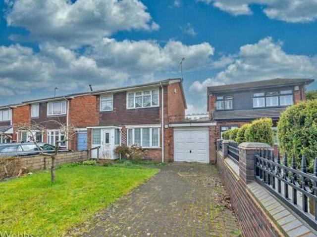 House for sale in Bloxwich, West Midlands