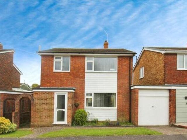 House for sale in Spring Vale, Hampshire