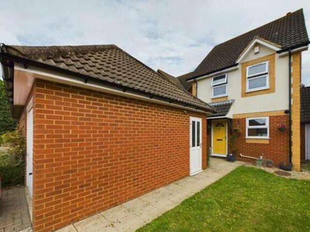 House for sale in Aylesbury, Buckinghamshire