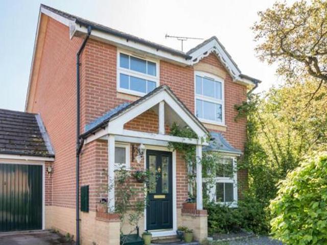 House for sale in Fisher's Pond, Colden