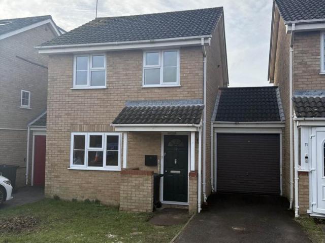 House for rent in Shinfield