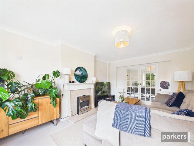 House for rent in Emmer Green, Reading