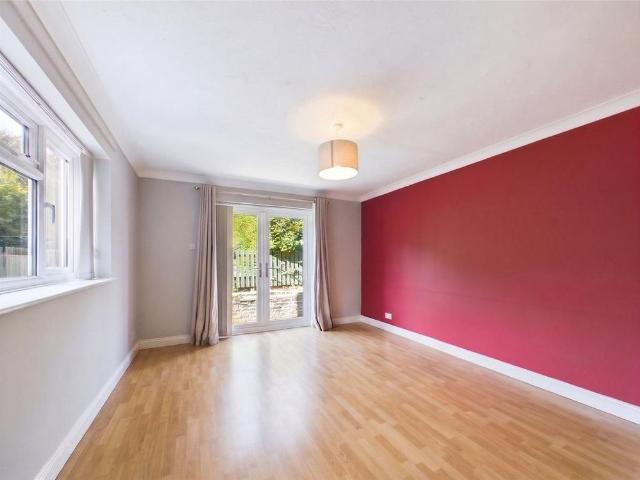 House for rent in Emmer Green, Reading