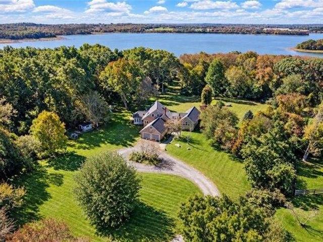 House for sale in Little Compton, Newport County