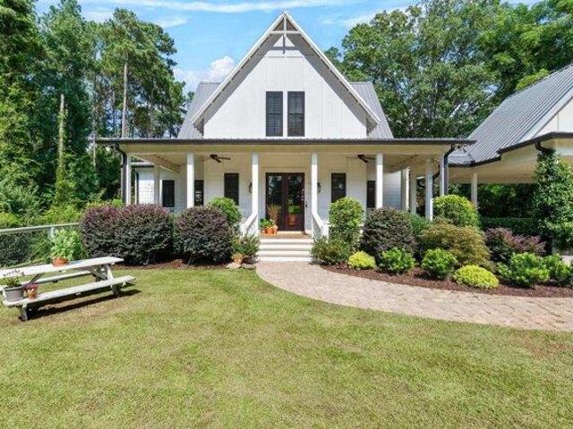 House for sale in Little Mountain