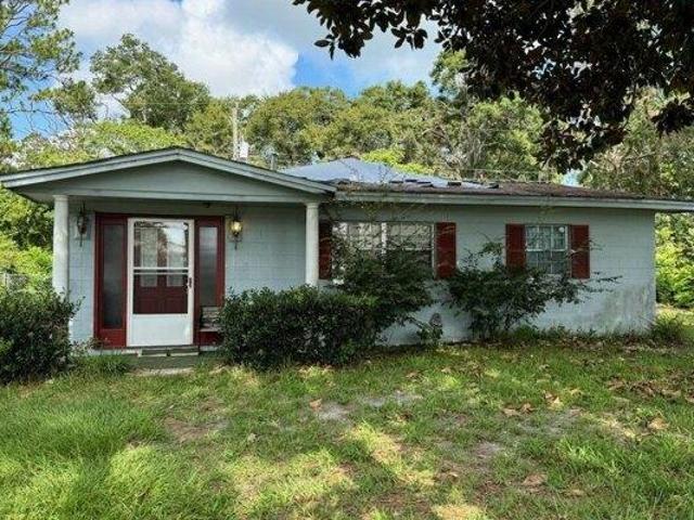 House for sale in Suwannee, Florida