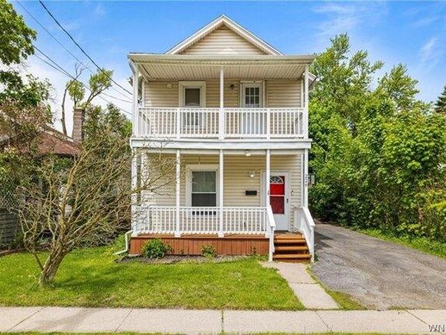 House for sale in Niagara, New York